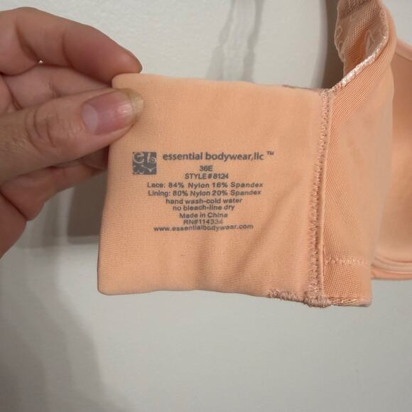 Essential Bodywear Women’s 36E Peach Underwire Bra Style 8124 Lightly Lined Full - Picture 5 of 5
